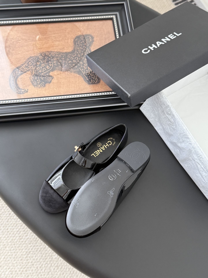 Ch**el flat shoes